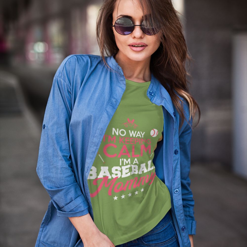 Constable Designs I'm A Baseball Mommy Green Leaf Ladies T-shirt